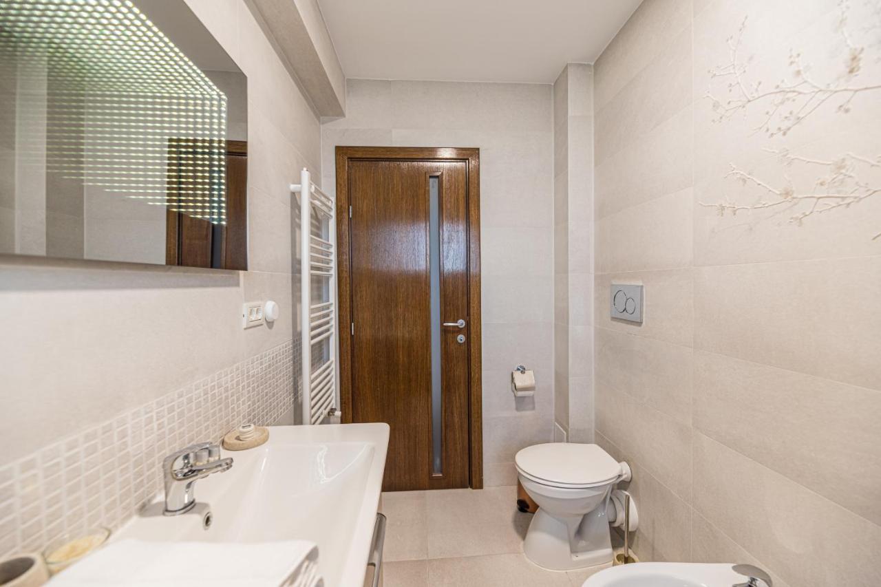 Apartament 2 Camere Narcis Brasov Luaran gambar